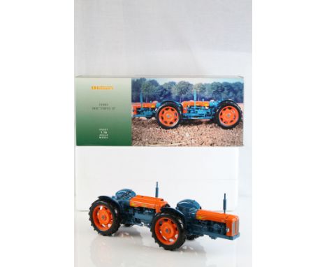 Boxed Universal Hobbies 1:16 Ford Doe Triple D Tractor in excellent condition