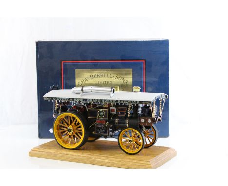 Boxed Midsummer Models 1:24 scale Ex Mayor Burrell Scenic Showman's Engine with display case and wooden plinth 