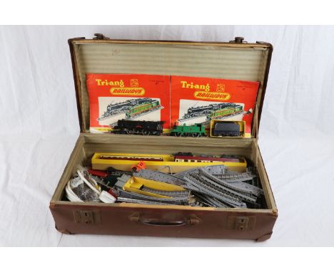 Collection of OO gauge model railway to include Triang Princess Elizabeth with tender, Hornby Dublo tank engine, rolling stoc