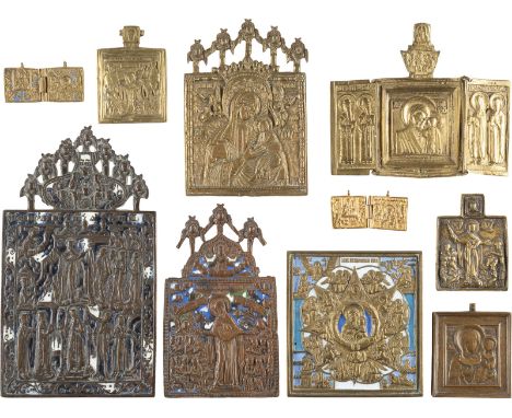 ZEHN BRONZE-IKONEN: GNADENBILDER DER GOTTESMUTTER    Russland, 17.-19. Jh.   Bronze, reliefiert gegossen und teils (mehrfarbi