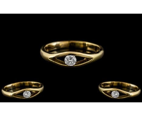 Contemporary Designed 18ct Gold Single Stone Diamond Set Ring. The Modern Round Brilliant Cut Diamonds of Top Colour / Clarit