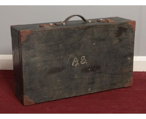A vintage wooden case containing a collection of vintage books. Maud Carew Two Little B's , Florence L. Barclay The Mistress 