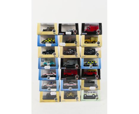 Oxford Diecast - A boxed collection of 21 diecast model vehicles in 1:76 scale from Oxford Diecast. Lot includes #76DEF004  G