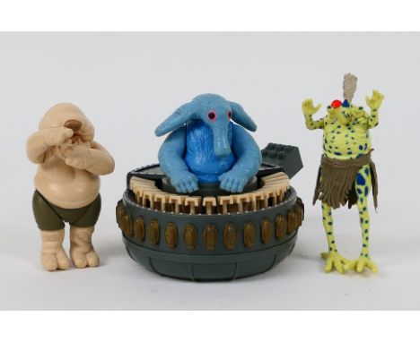 Star Wars - Kenner - An unboxed vintage Star Wars 'Sy Snootles and the Rebo Band'. The lot comprises Droopy McCool Max Rebo w