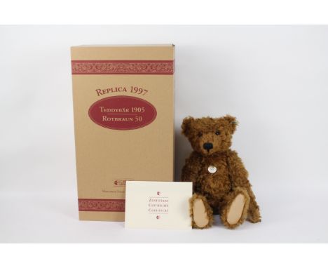 Steiff - A boxed limited edition #404306 Steiff mohair bear - The '1905 Red Brown Teddy Bear' has metal joints, stitched nose