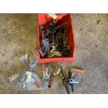 Box of Push/Pull clamps. Stored near Gorleston, Norfolk. No VAT on this item.