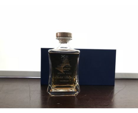EDINBURGH MILITARY TATTOO
Single Malt Scotch Whisky
70cl, 40% volume, Glencain Crystal decanter iin box. CONDITION REPORT: Fi