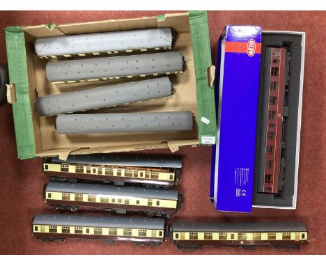 Nine O Gauge BR Mk1 Coaches by Lima and Heljan, to include Eight Lima coaches in BR Chocolate and Cream livery, including Bra