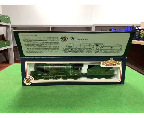 A Bachmann OO Gauge No. 31-558 V2 Cold Streamer Locomotive, running gear damaged, spares/repair, boxed.