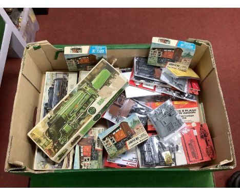 A Quantity of OO Gauge Model Railway Plastic Kits by Parkside, Slaters, Airfix and other. All appear unmade in original packa