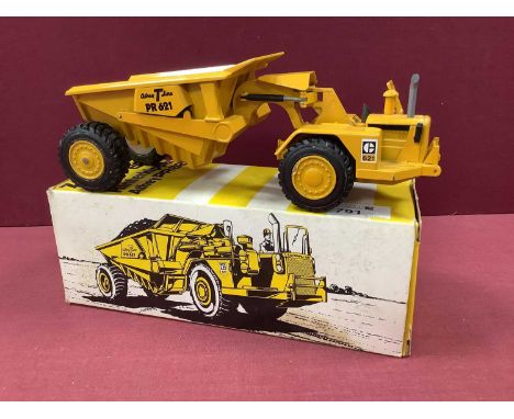 NZG Modelle (W. Germany) 1:50th Scale #132 Diecast Model Tractor CAT 621 Rear Dump Truck, Athey PR 621, minor chipping to pai
