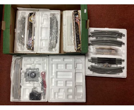 Bachmann "Hawthorne Village" Novelty HO scale Model Railway Items including Three "Elvis Presley" observation cars: Hound Dog