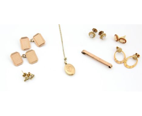 Mixed group of jewellery, four pair of earrings, including one set with diamonds, another set with opals, a pair of 1920's en