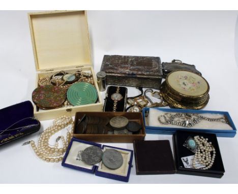 Vintage costume jewellery, jewellery boxes and five early 20th century wristwatches to include two in 9ct gold cases