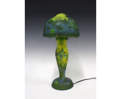 Galle TIP, a 20th Century cameo glass table lamp in the manner of Galle, green ground with irises, foliage and dragonflies, 4