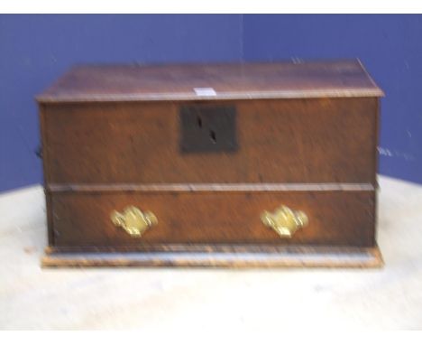 Small oak silver trunk with brass carrying handles, with rising lid to interior above a long drawer, 63cm