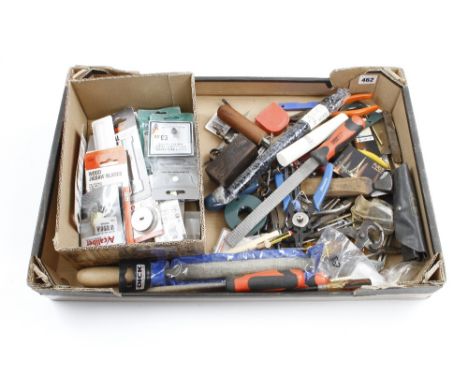 A quantity of Dremil bits, hacksaw blades and other tools G