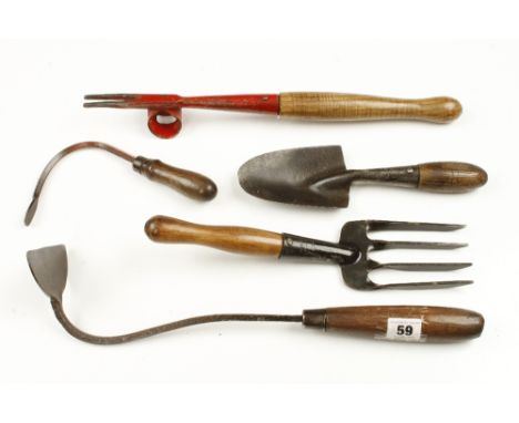 Five vintage garden tools G