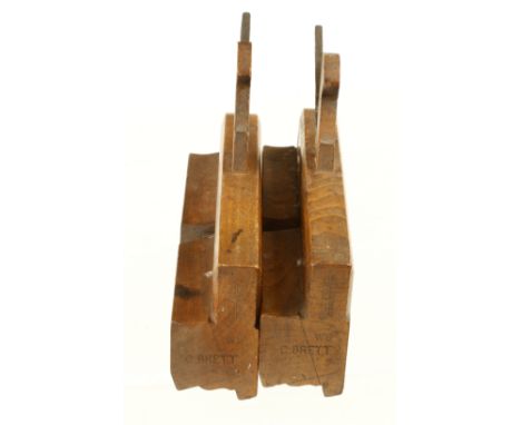 A pair of 5/8" lambstongue sash planes by GRIFFITHS G