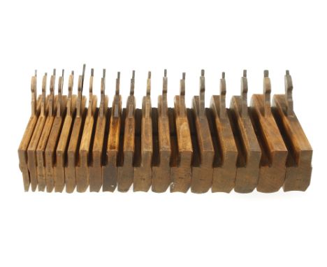 24 little used beech planes by D KIMBERLEY &amp; Sons ie. a half set of 18 skew mouth H &amp; R's, 4 boxed beads, a 5/8" sash