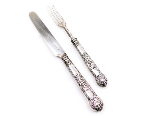 A George IV silver Kings pattern table knife and fork, crest engraved, Aaron Hadfield, Sheffield 1825, 3.09oz.