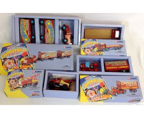 A Corgi Chipperfield circus Scammel highwayman Boxed set, Bedford Articulated Truck, 8 wheel Rigid truck And Scammel Highwaym