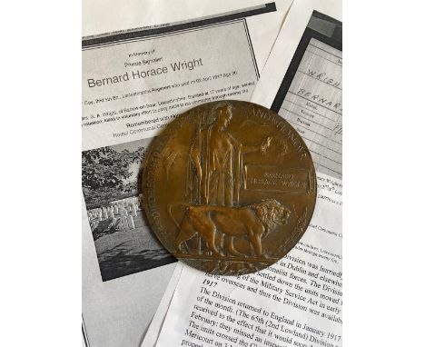 A FIRST WORLD WAR MEMORIAL PLAQUE TO A BOY SOLDIER WITH THE LEICESTERSHIRE REGIMENT. A Memorial plaque named to Bernard Horac