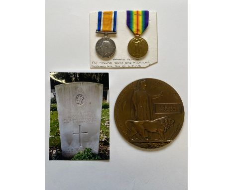 A FIRST WORLD WAR PAIR AND PLAQUE TO THE HOUSEHOLD BATTALION. A Great War pair comprising War Medal and Victory Medal named t