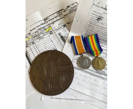 A FIRST WORLD WAR PAIR AND PLAQUE TO THE PUBLIC SCHOOLS BATTALION. A Great War pair comprising War Medal and Victory Medal na