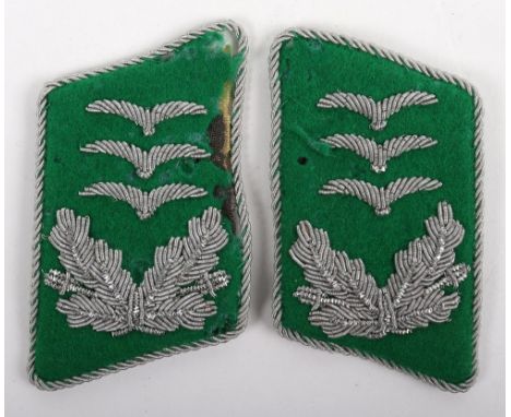 Scarce Pair of Luftwaffe Air Traffic Control Hauptman Tunic Collar Tabs, light green wool based tabs with silver bullion wire