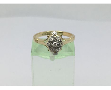 An 18ct gold diamond cluster ring, approx.10ct, approx 3.4g and approx size M.