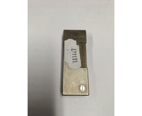 A Dunhill rollaflex lighter - NO RESERVE