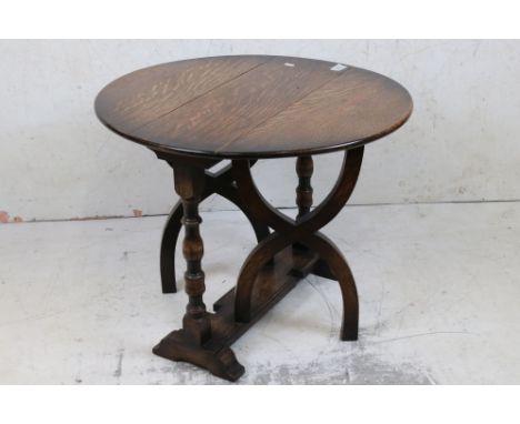 Early to mid 20th century Oak Oval Gate-leg Low Table, 62cm wide x 53cm high 