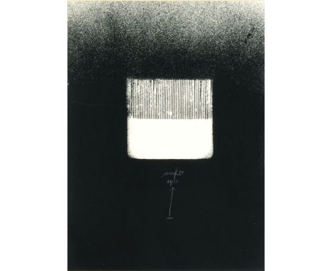 Heinz Mack (Lollar 1931). Aus: Struttura di Luce. 1974. Siebdruck. 59,5 x 44 cm. U. Mitte sign. und dat. Mack 74 sowie num. 1