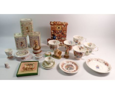 A group of various Bramley Hedge collectables including trinket boxes, tins, cups, miniature cups and saucers etc.