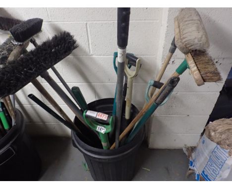 Selection of mixed garden tools to include spades, fork, brushes etc (bin not included). Not available for in-house P&amp;P, 