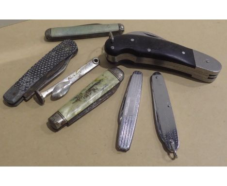 Collection of vintage and modern pen knives. P&amp;P Group 1 (£14+VAT for the first lot and £1+VAT for subsequent lots) 