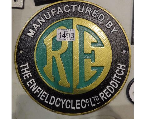 Cast iron Royal Enfield Cycles wall plaque, D: 24 cm. P&amp;P Group 2 (£18+VAT for the first lot and £3+VAT for subsequent lo