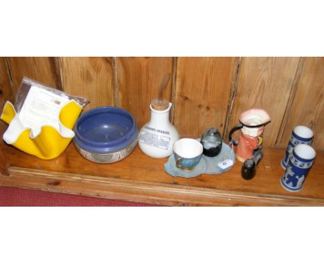 Various collectable ceramic ware, Wedgwood and other