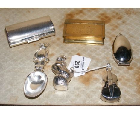 Silver plated sovereign holder, snuff box, etc.