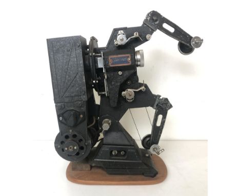 A film projector, lacquered tray and other items (box) 