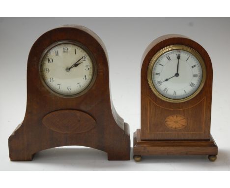 An Edwardian mahogany and satinwood inlaid cased dome-top mantel clock, having convex enamelled dial with Roman numerals, Swi