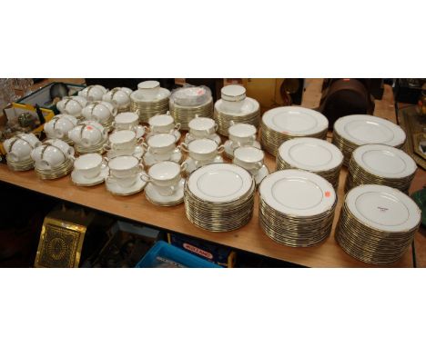 An extensive Wedgwood dinner/tea service, in the Cavendish pattern, R4680Approx 200 pieces in total.  In good overall conditi