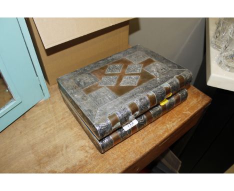 A metal trinket box and contents of various polished semi precious stones