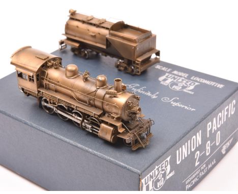 A United Scale Models, by Atlas Industries Japan, HO gauge US outline locomotive for Pacific Fast Mail. A well detailed brass