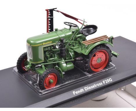 A Schuco 1:18 scale model of a Fendt Dieselross F20G tractor (00115). A very well detailed model in green with red wheels. Bo