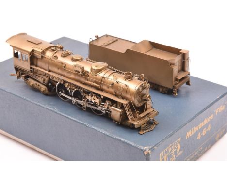 A United Scale Models, by Atlas Industries Japan, HO gauge US outline locomotive for Pacific Fast Mail. A well detailed brass