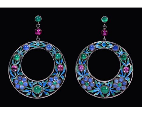 A pair of Arts and Crafts earrings, attributed to Sybil Dunlop, early 20th c, of pierced and enamelled silver hoops decorated