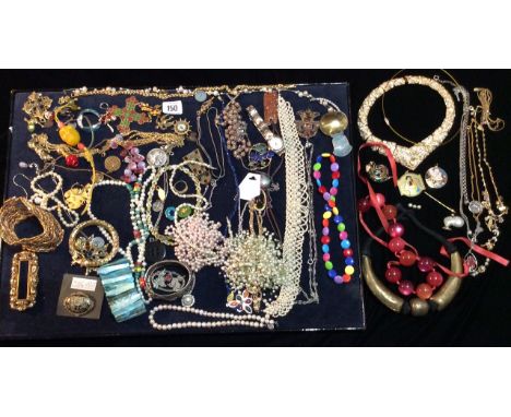 A COLLECTION OF VINTAGE COSTUMER JEWELLERY  Including gold and silver items, imitation pearl necklaces, a gold plated gem set