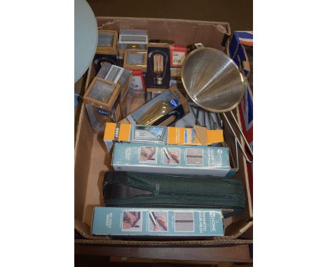 BOX CONTAINING VARIOUS LAMP BULBS, WINDOW AND DOOR SCREENS ETC